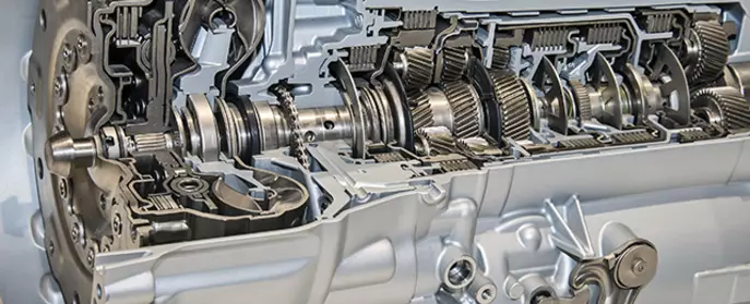 جير السيارة (ناقل الحركة) وأهميته في عمل المركبة